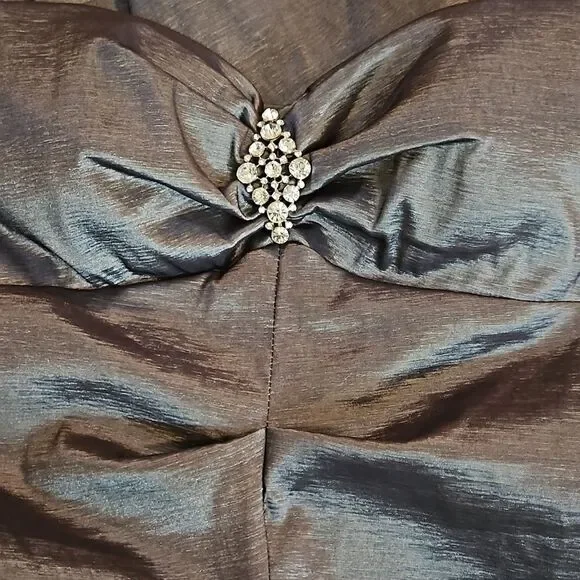 Xscape by Joanna Chen Pewter Ruched Gown - Bejeweled - Size 12 - Mermaidcore - Picture 13 of 13